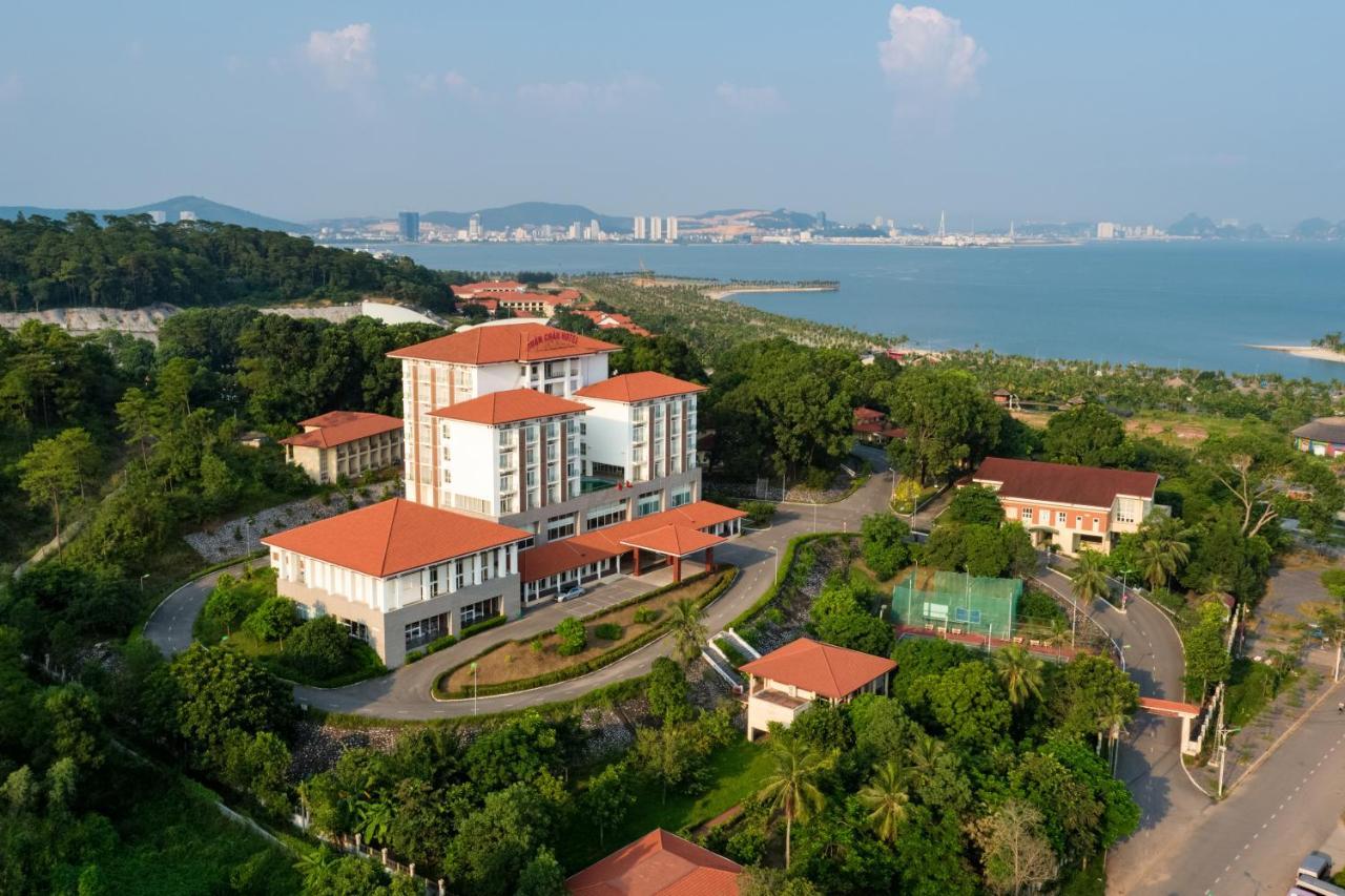 Tuan Chau Hotel Ha Long Bagian luar foto