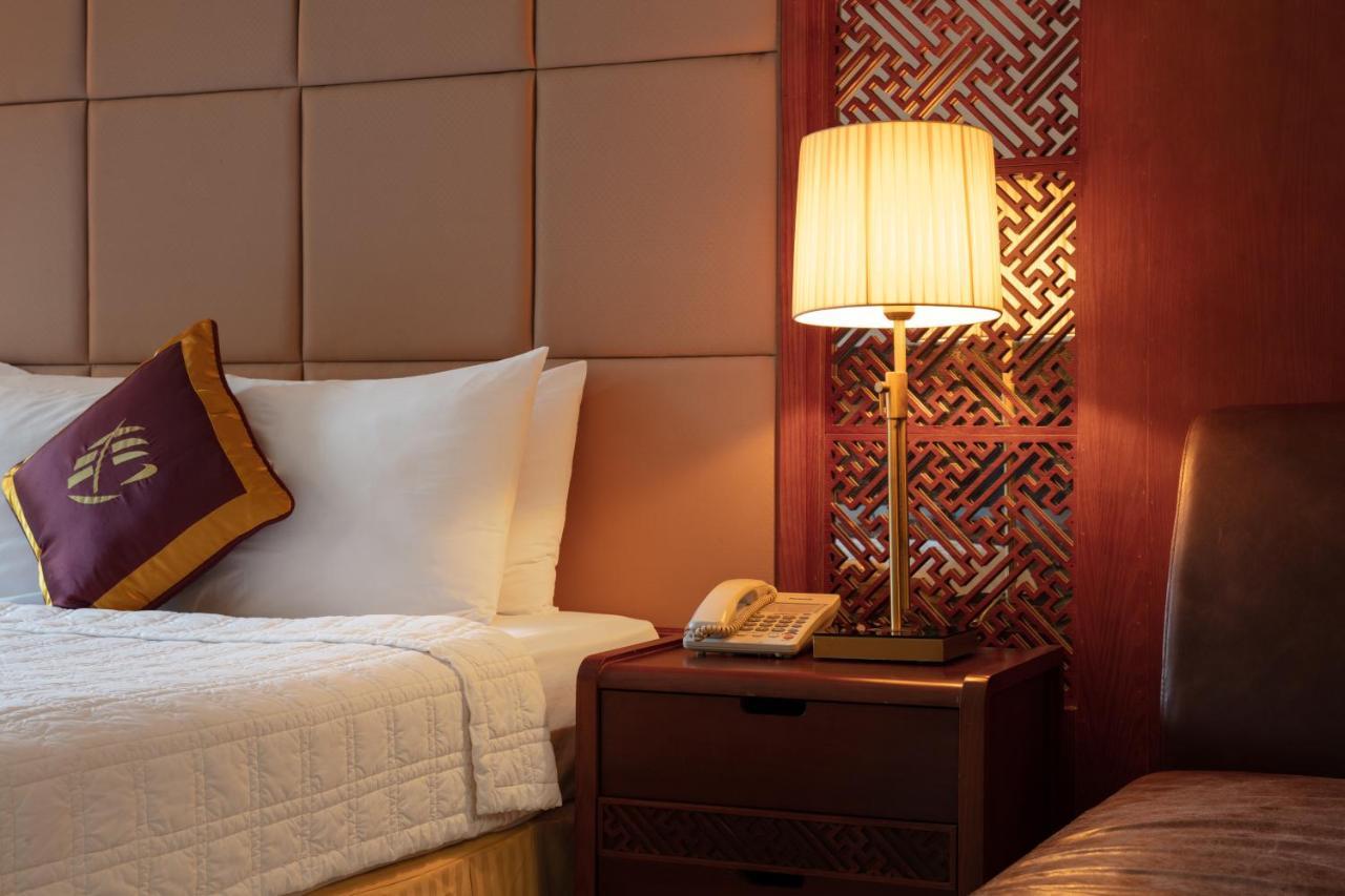 Tuan Chau Hotel Ha Long Bagian luar foto