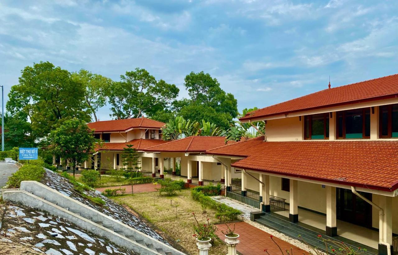 Tuan Chau Hotel Ha Long Bagian luar foto